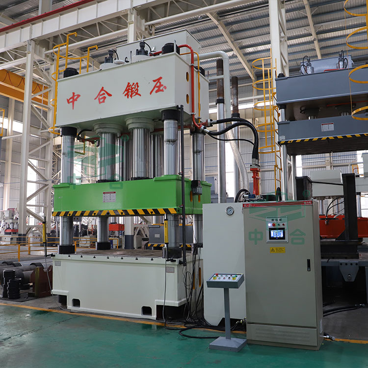 1000噸塑料托盤成型液壓機(jī)車間展示.jpg 1000噸塑料托盤成型液壓機(jī)車間展示.jpg