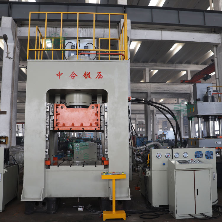 500噸框架式液壓機(jī) 500噸框架式液壓機(jī)