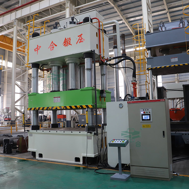 1000噸四柱液壓機(jī)模壓塑料托盤.jpg 1000噸四柱液壓機(jī)模壓塑料托盤.jpg