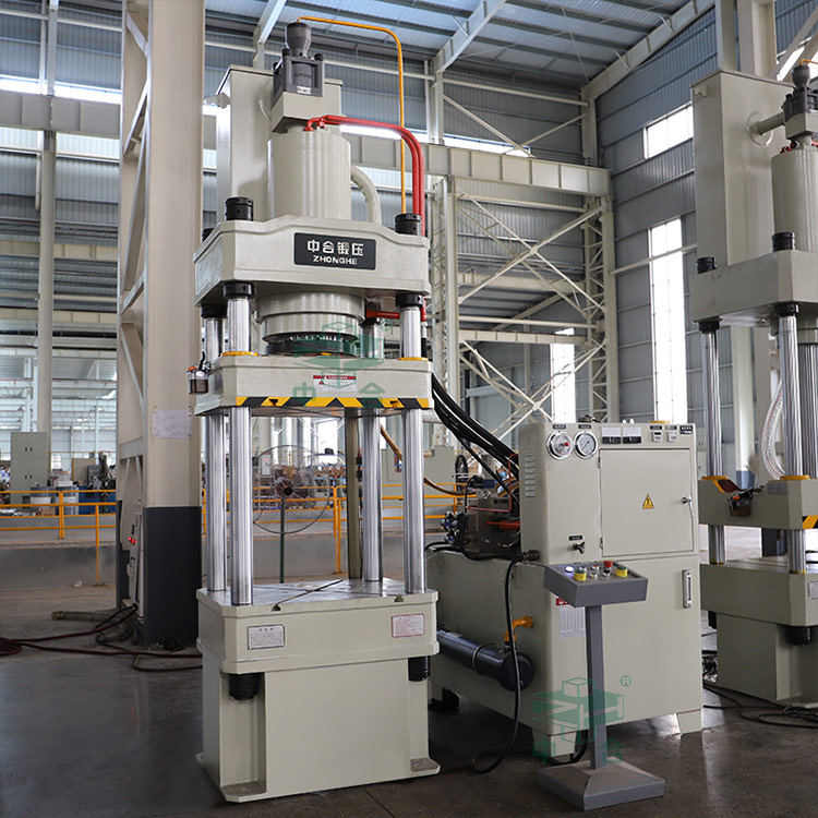 200噸快速四柱液壓機(jī).jpg 200噸快速四柱液壓機(jī).jpg