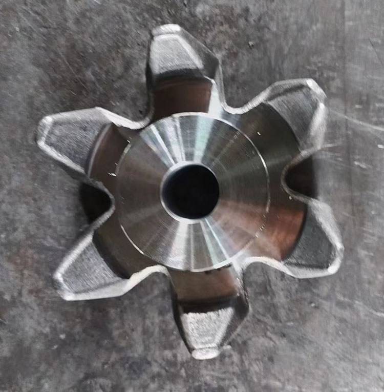 汽車(chē)發(fā)電機(jī)爪極.jpg 汽車(chē)發(fā)電機(jī)爪極.jpg