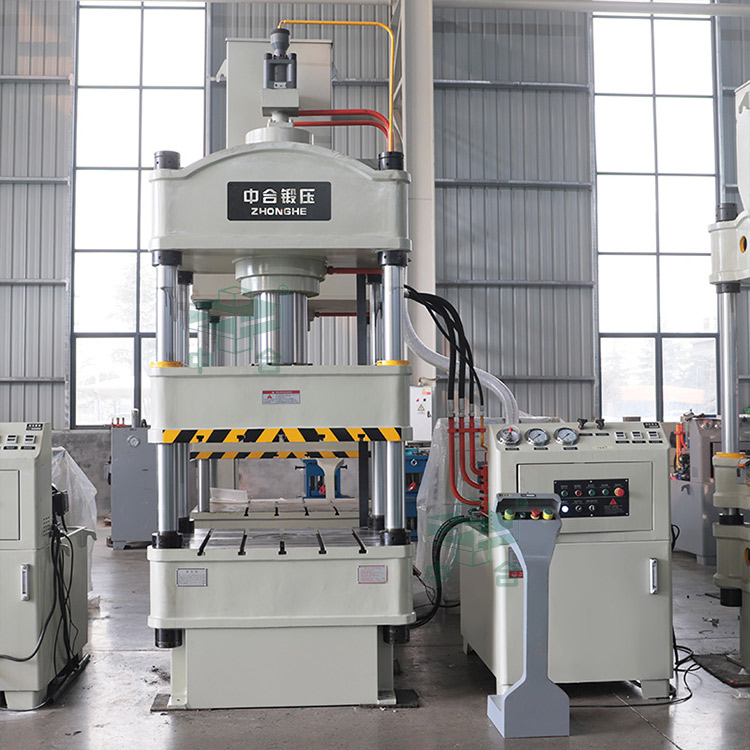 200噸三梁四柱液壓機(jī).jpg 200噸三梁四柱液壓機(jī).jpg