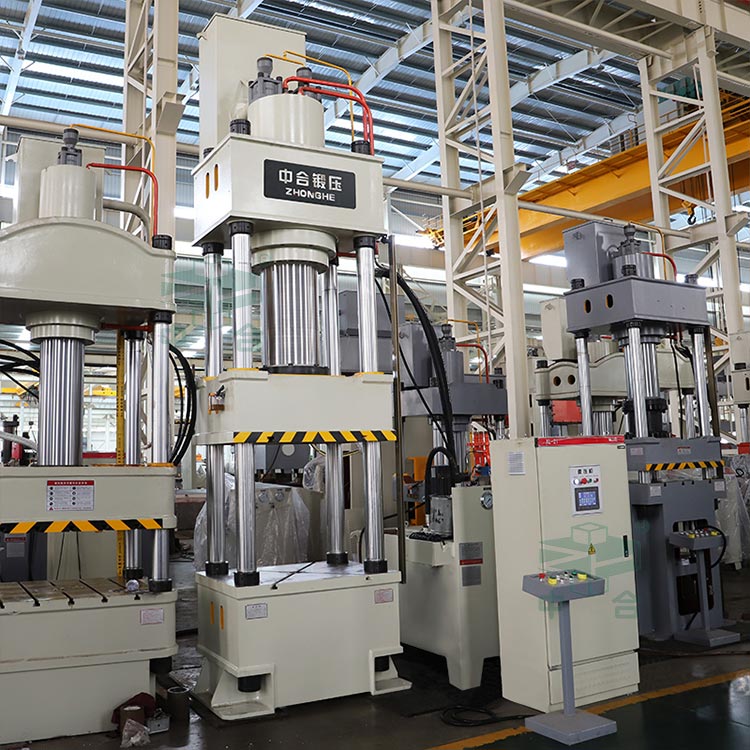 400噸三梁四柱液壓機.jpg 400噸三梁四柱液壓機.jpg