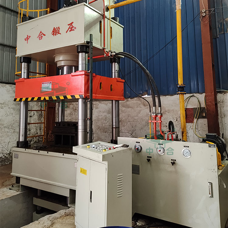 500噸四柱液壓機(jī)(液壓墊).jpg 500噸四柱液壓機(jī)(液壓墊).jpg