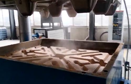 木屑托盤液壓機(jī)多少錢？