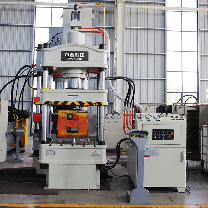 百葉窗成型生產線_200噸四柱液壓機(圖1) 百葉窗成型生產線_200噸四柱液壓機(圖1)