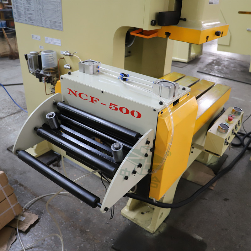 80噸氣動沖床 80噸氣動沖床