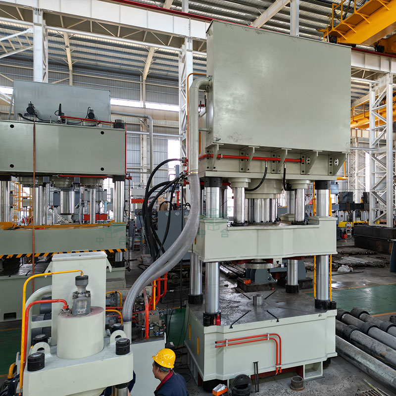 1750噸封頭液壓機 1750噸封頭液壓機