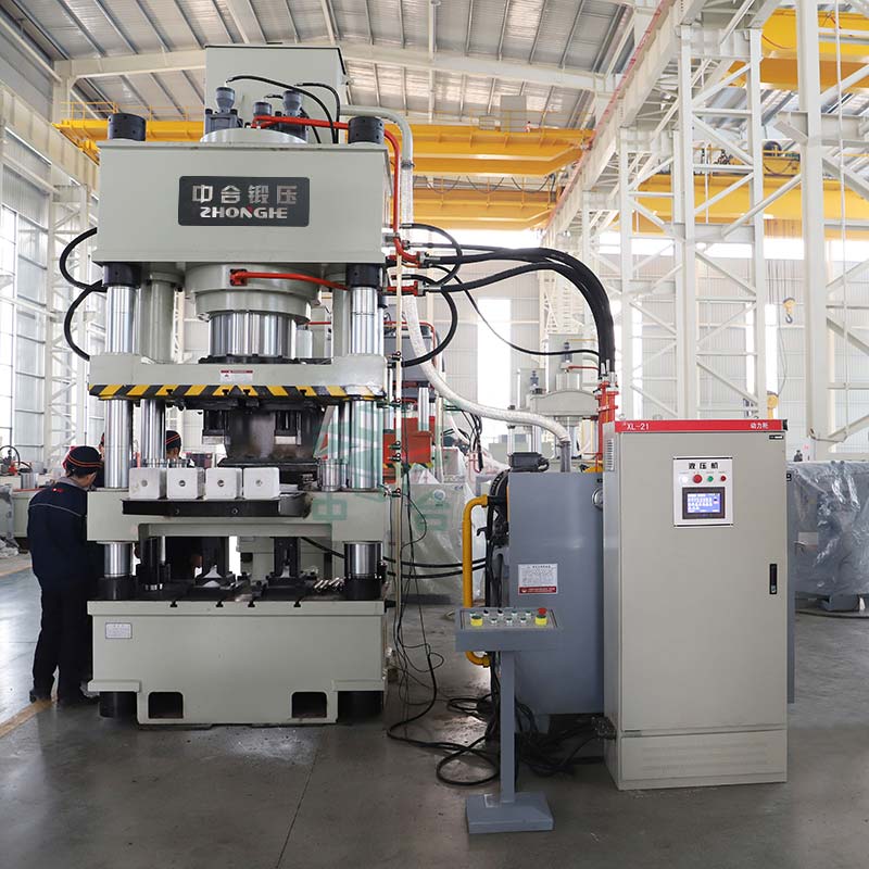 630噸牛羊舔磚液壓機 630噸牛羊舔磚液壓機